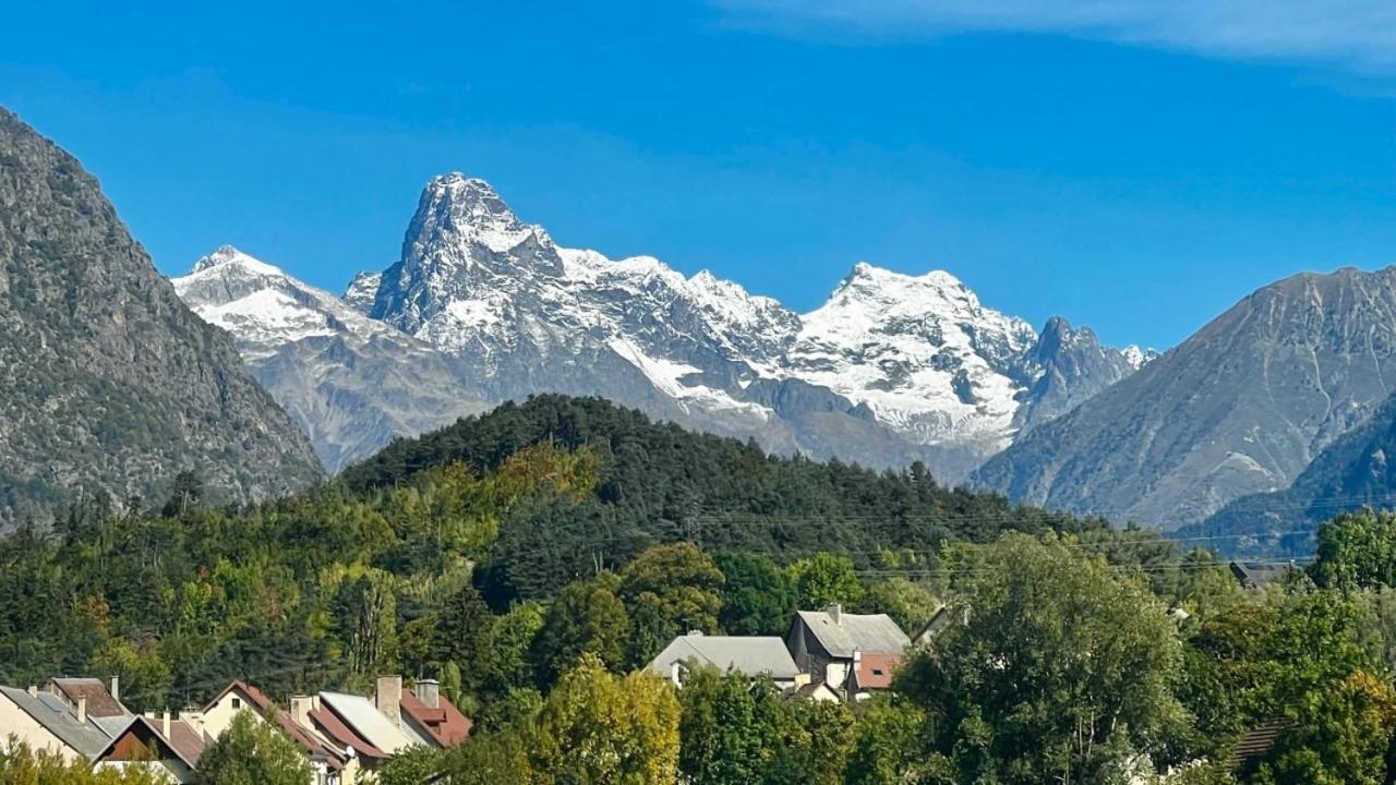 Superbe Appartement Aubessagne Extérieur photo